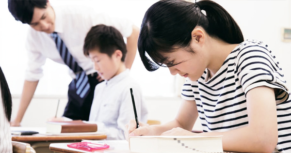 松実高等学園｜埼玉県のフリースクール・通信制高校技連校｜小学生・中学生・高校生